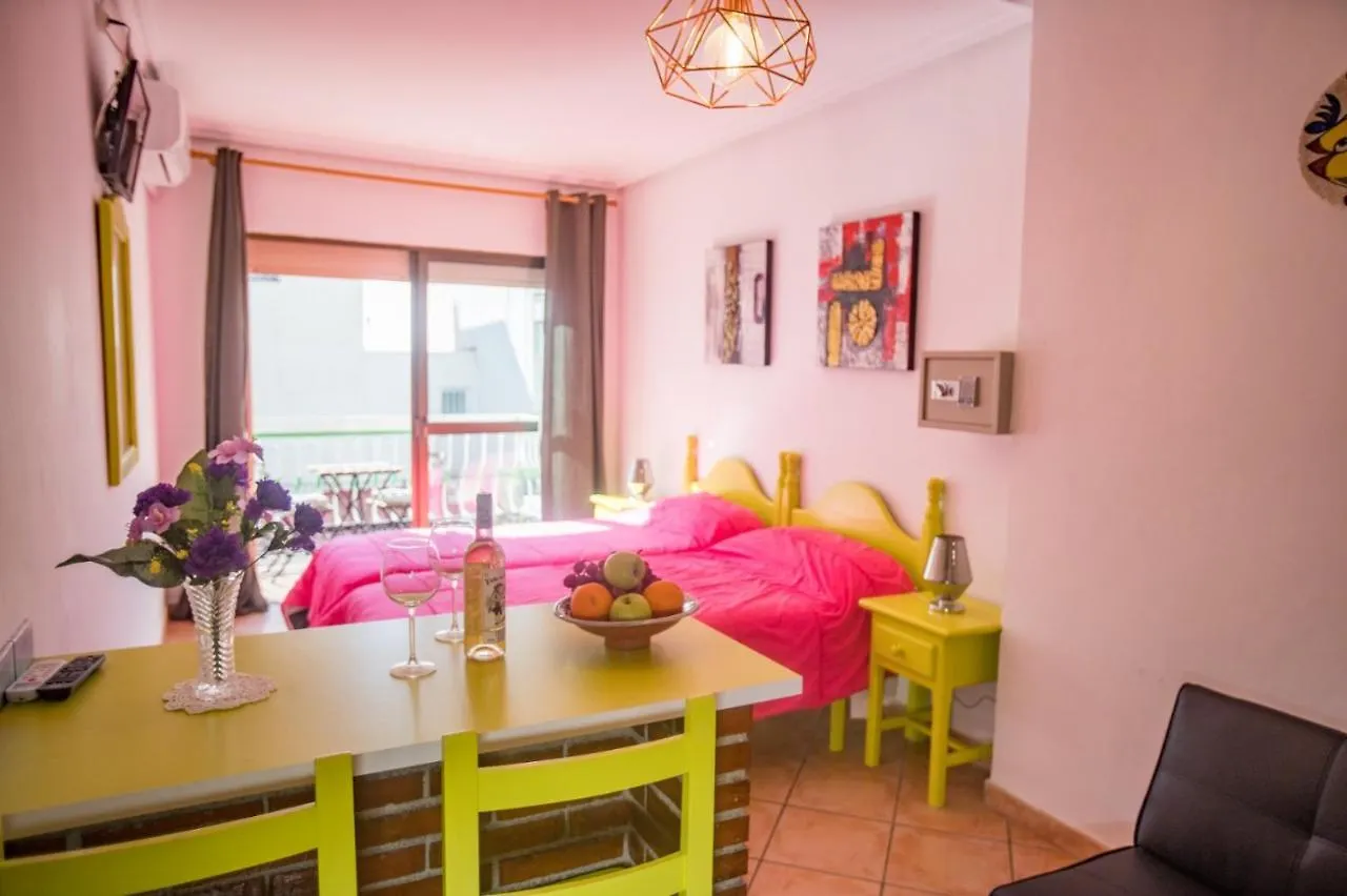 Apartamentos Carihuela توريمولينوس شقة